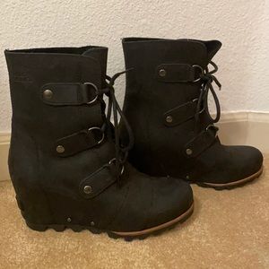 sorel wedge snow boots
